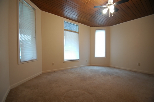 College Apartments In Normal IL