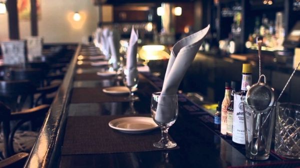 our-fav-local-restaurants-for-date-night-3